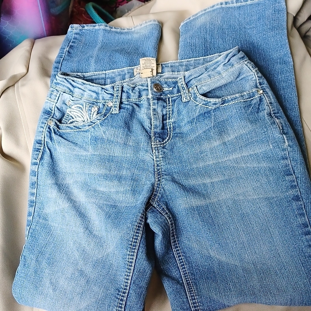 Earl Jeans Rhinestone Embellishment Pocket w/ Bling Size 4 Jeans, button pockets